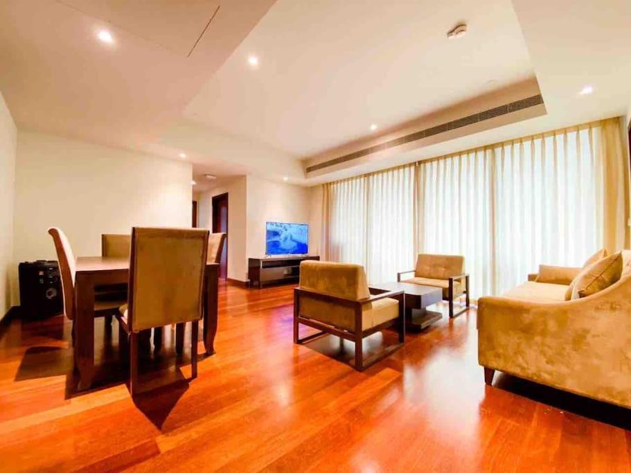Brand New Water Front Luxury Cinnamon Suites Apartment In Heart Of Colombo City מראה חיצוני תמונה