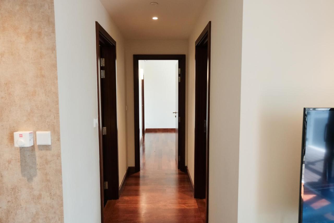 Brand New Water Front Luxury Cinnamon Suites Apartment In Heart Of Colombo City מראה חיצוני תמונה